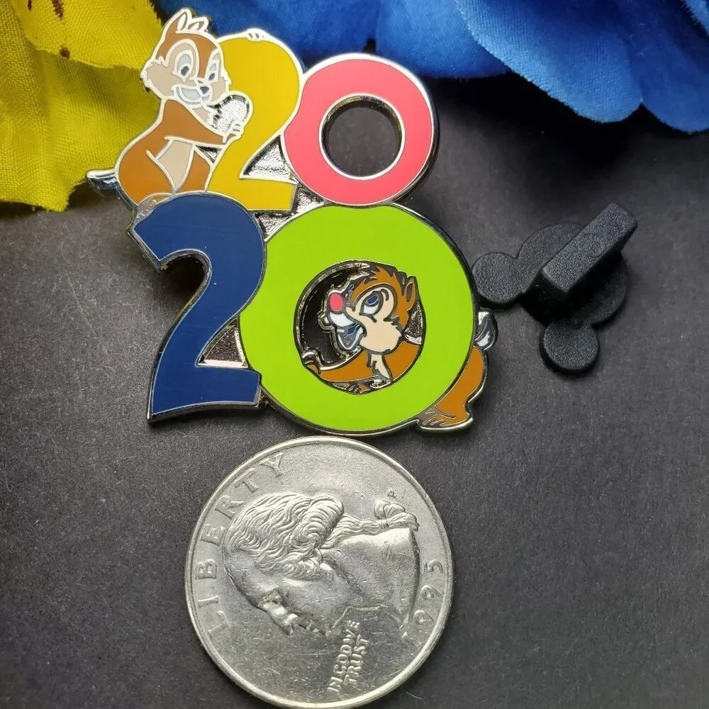 Disney Chip Dale Trading Pin 2020 Chipmunk Lapel Pin Brooch Jewelry Accessories